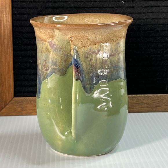 Clay in Motion Pottery Hand Warmer Mug Signed Neher Drip Glazed Green Blue Brown - Picture 7 of 11